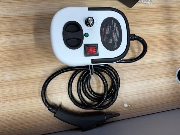 2500W Handheld Steam Cleaner — 1.2L Tank, Up to 3 Bar, 7-Piece Tool Kit - Image 2
