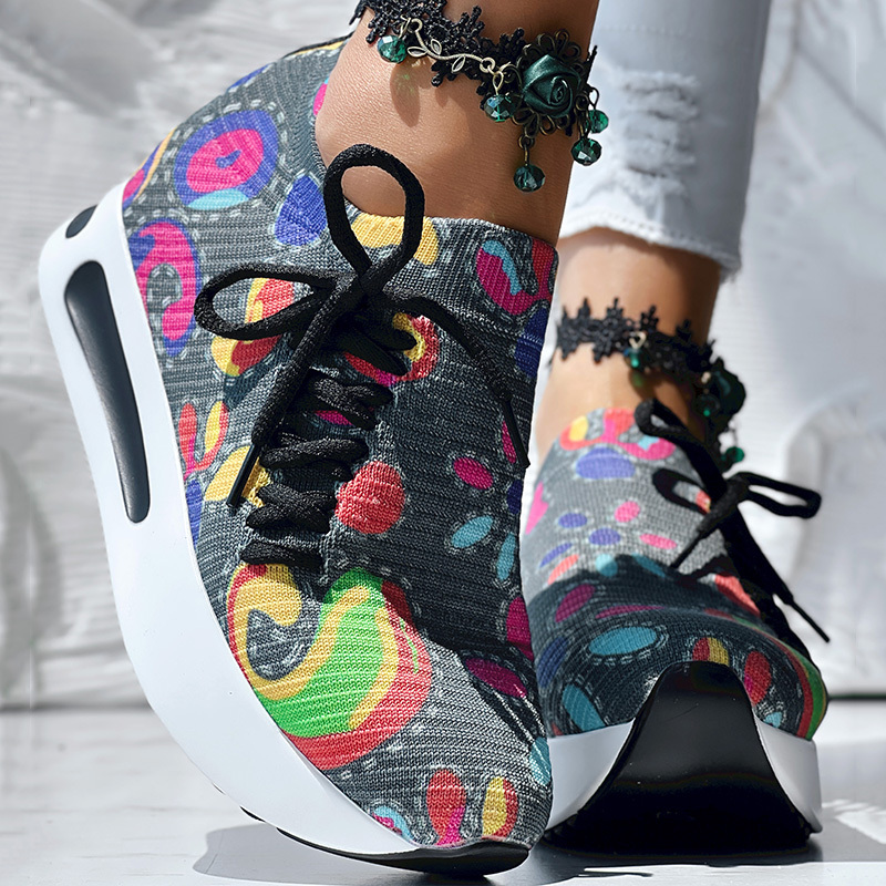 Women’s Random-Print Side Lace-Up Slip-On Sneakers — Lightweight, Elastic Fit, Low-Top 8 Women’s Random-Print Side Lace-Up Slip-On Sneakers — Lightweight, Elastic Fit, Low-Top - Image 8