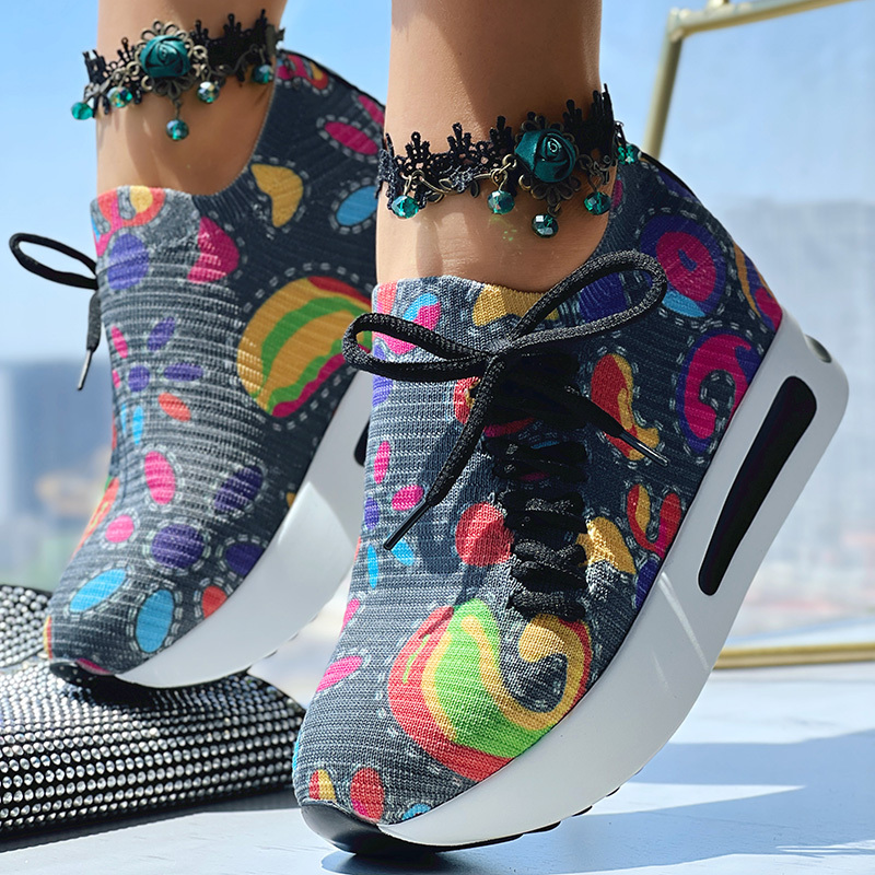 Women’s Random-Print Side Lace-Up Slip-On Sneakers — Lightweight, Elastic Fit, Low-Top 6 Women’s Random-Print Side Lace-Up Slip-On Sneakers — Lightweight, Elastic Fit, Low-Top - Image 6