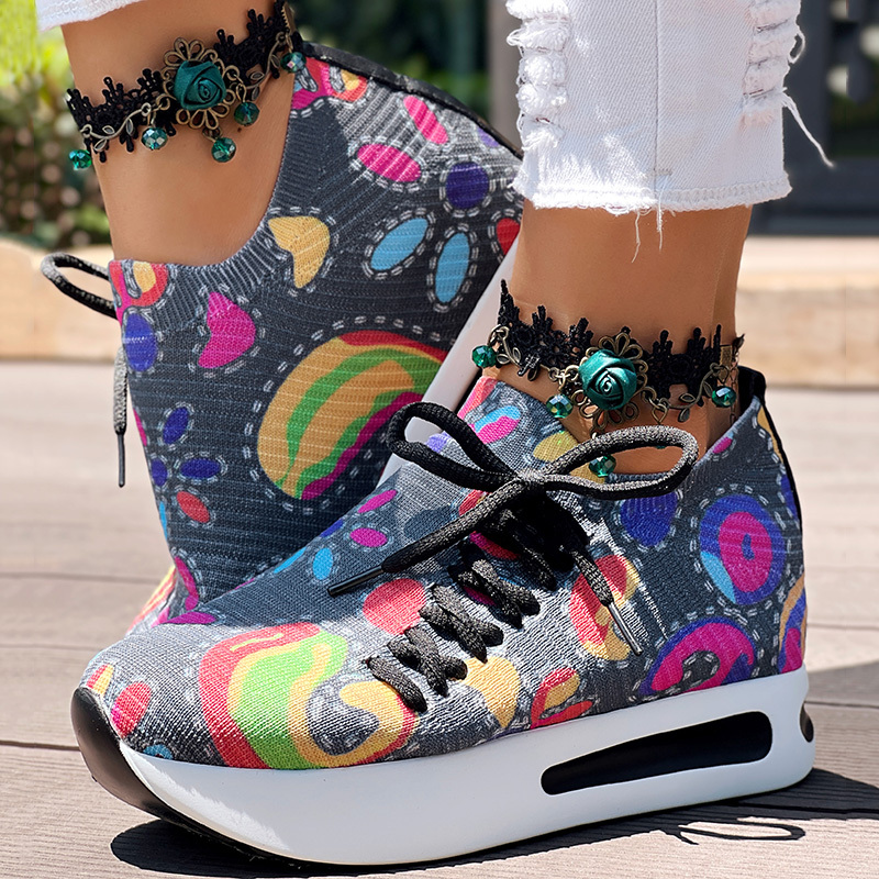 Women’s Random-Print Side Lace-Up Slip-On Sneakers — Lightweight, Elastic Fit, Low-Top 9 Women’s Random-Print Side Lace-Up Slip-On Sneakers — Lightweight, Elastic Fit, Low-Top - Image 9