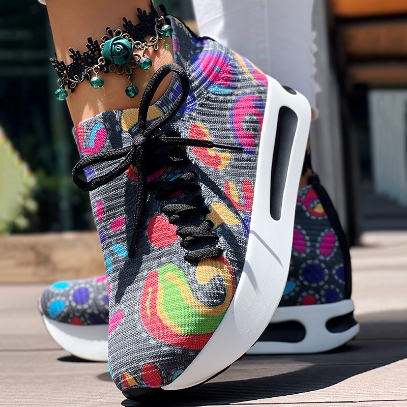 Women’s Random-Print Side Lace-Up Slip-On Sneakers — Lightweight, Elastic Fit, Low-Top 5 Women’s Random-Print Side Lace-Up Slip-On Sneakers — Lightweight, Elastic Fit, Low-Top - Image 5